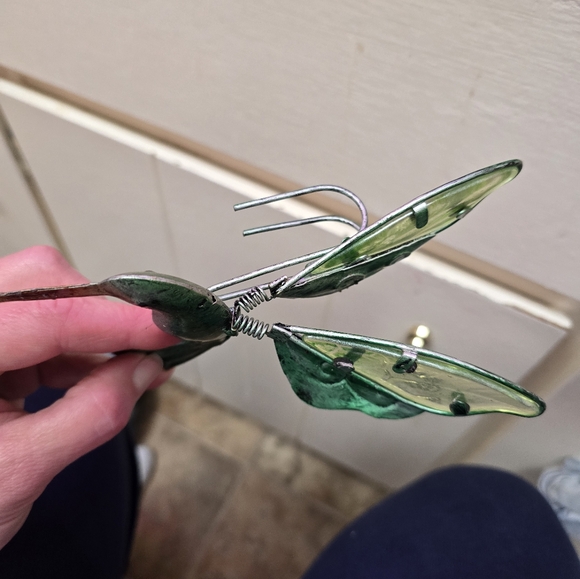 Hummingbird Plant Decoration - Picture 5 of 7